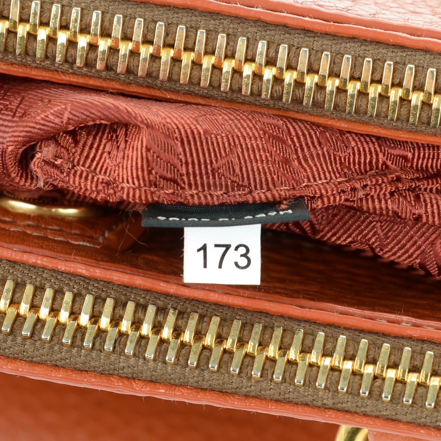 Vitello Daino Large Double Zip Tote Rame