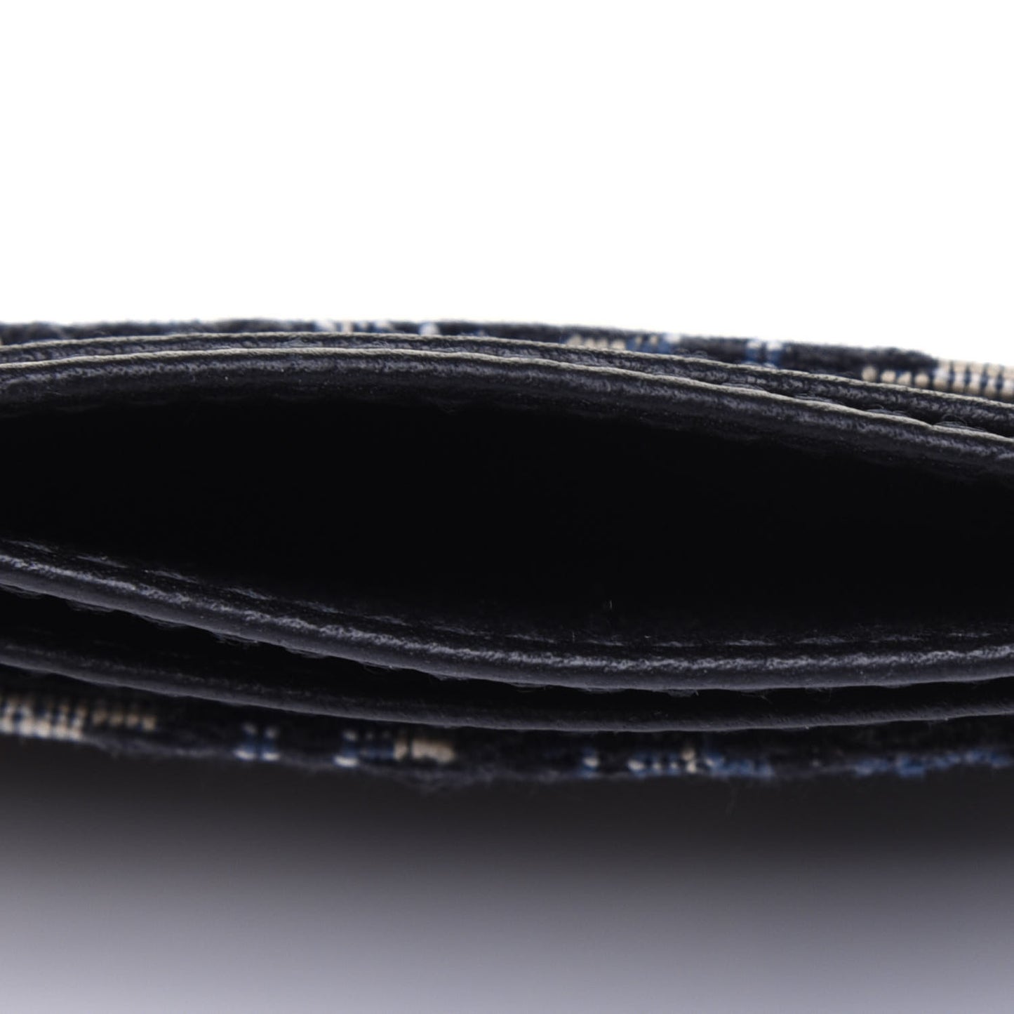 Grained Calfskin Oblique Card Holder Black
