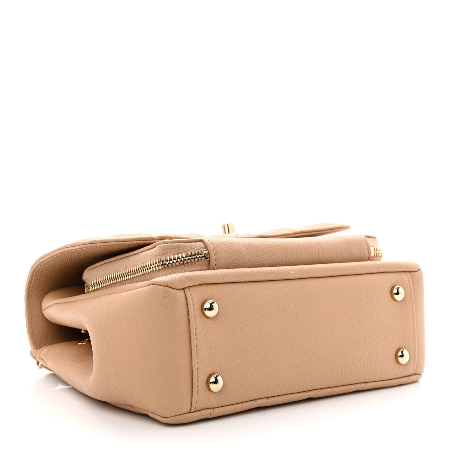 Caviar Quilted Medium Business Affinity Flap Beige