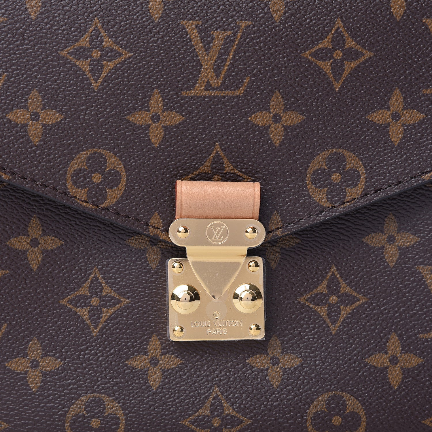 Louis Vuitton Monogram Pochette Metis 9 of 10