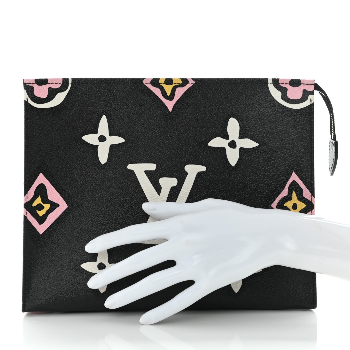 Monogram Giant Wild At Heart Toiletry Pouch 26 Black