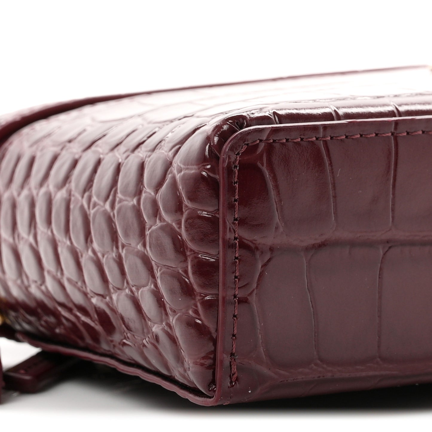 Calfskin Crocodile Embossed Crococo Exoticoco Vanity With Chain Dark Burgundy
