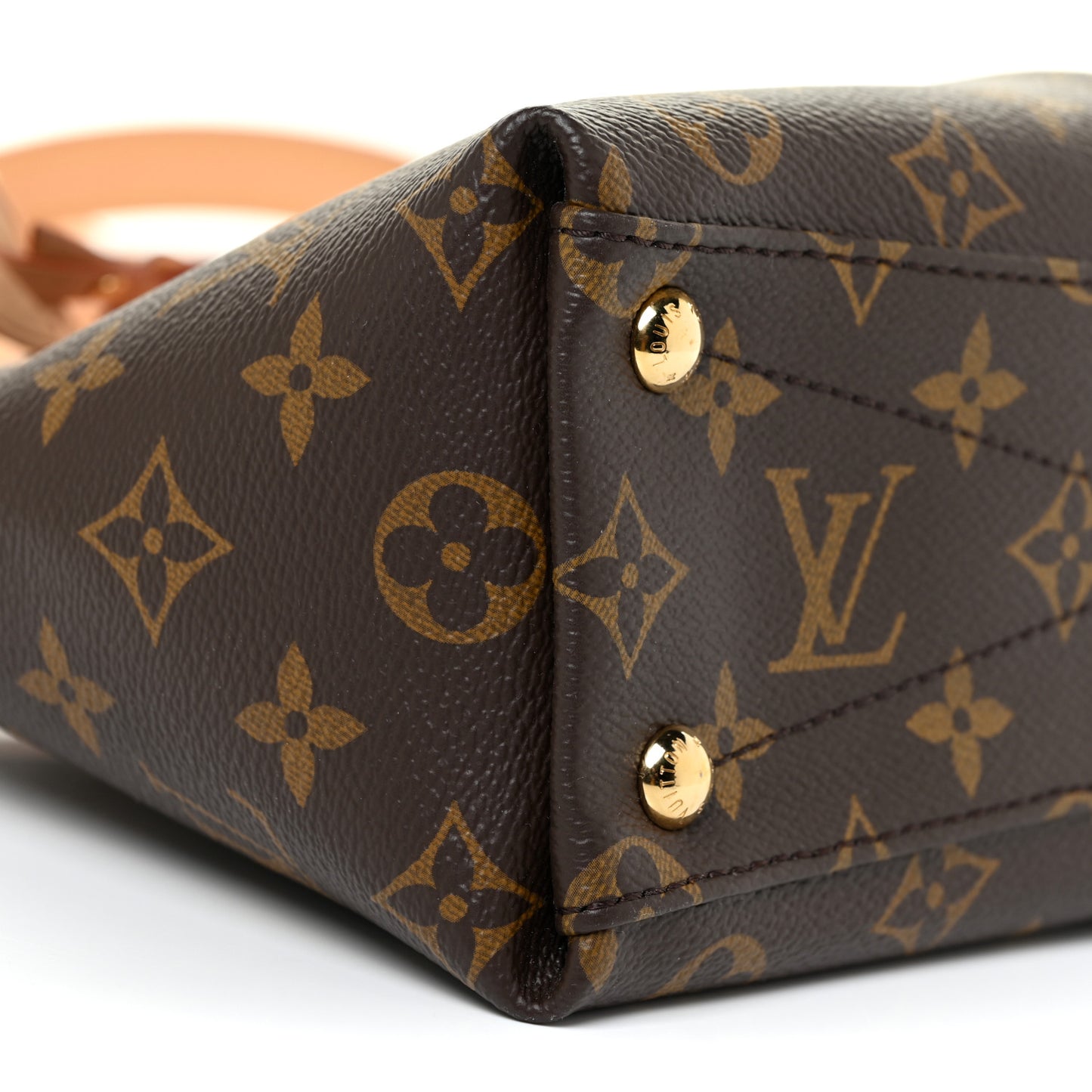 Monogram V Tote BB Rose Poudre