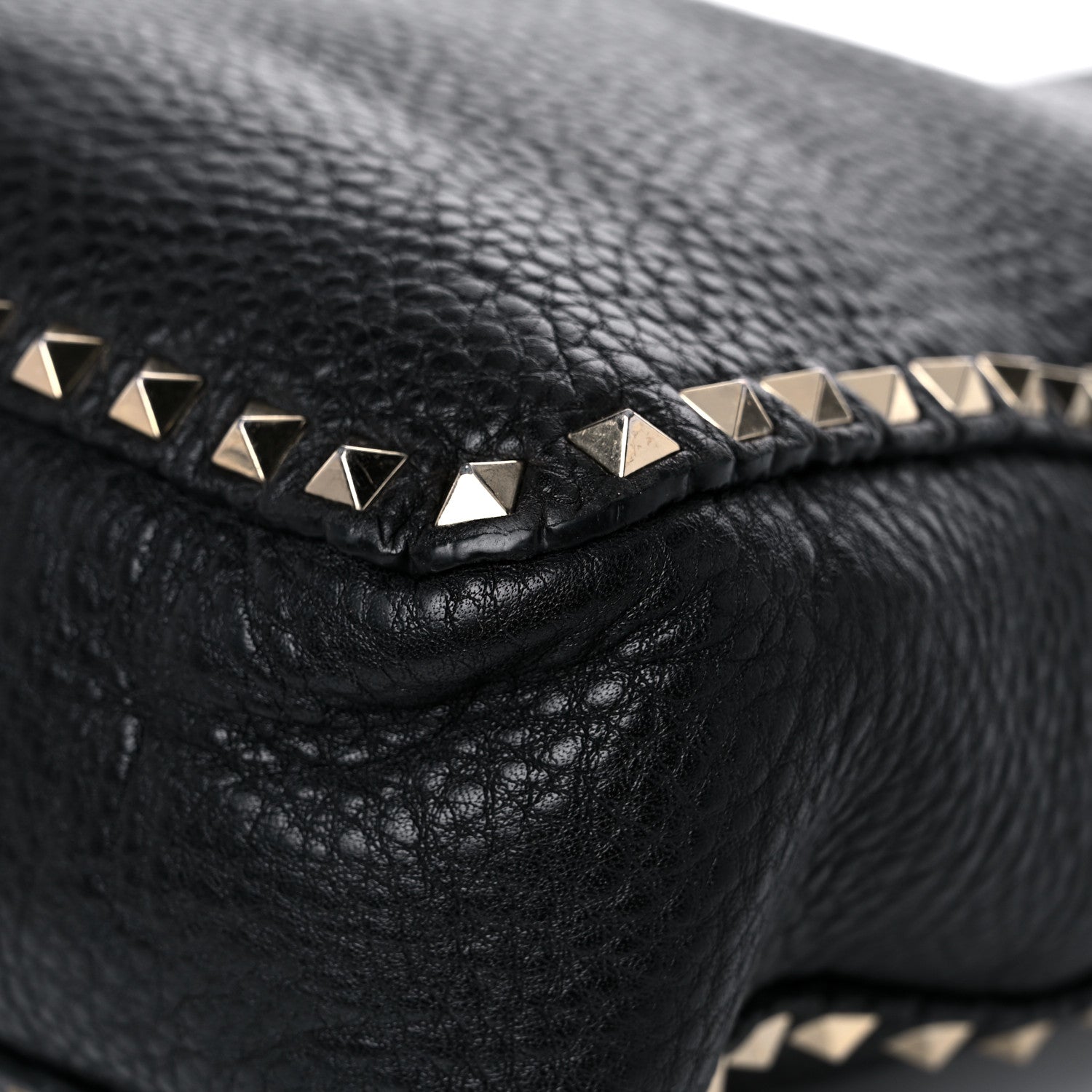 Valentino Garavani Pebbled Calfskin Large Rockstud Flip-Lock Messenger Bag Black 9 of 24