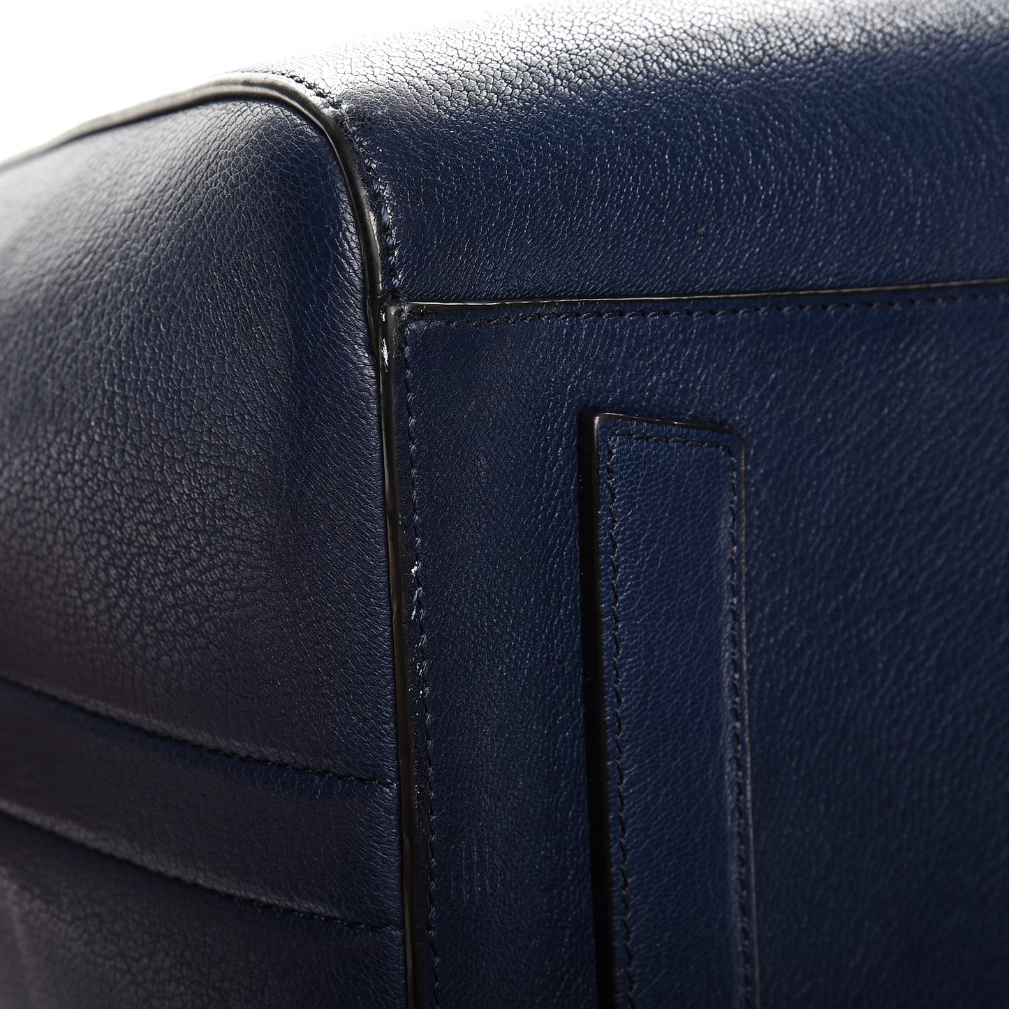 Sugar Goatskin Medium Antigona Navy
