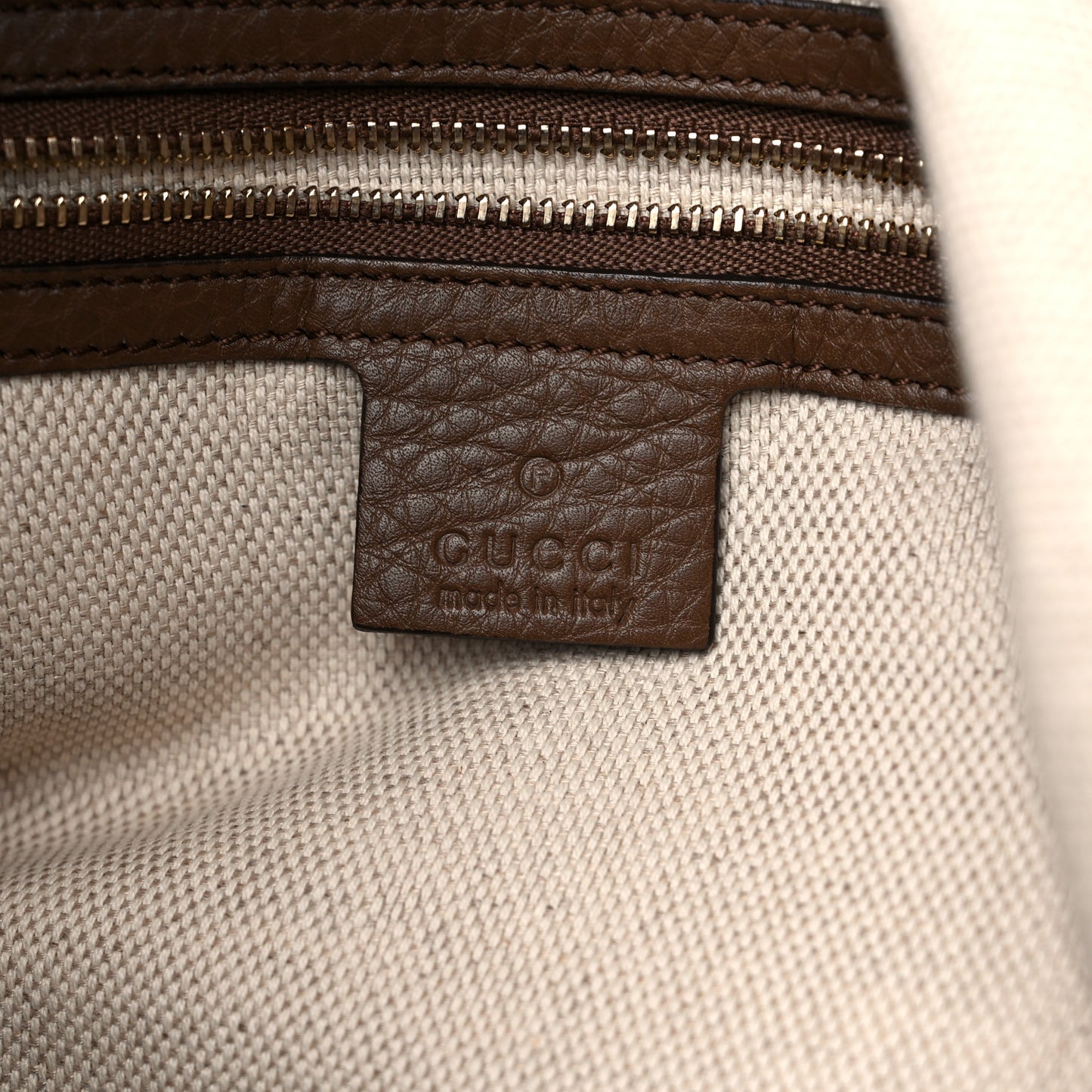Cellarius Calfskin Medium Soho Chain Hobo Acero