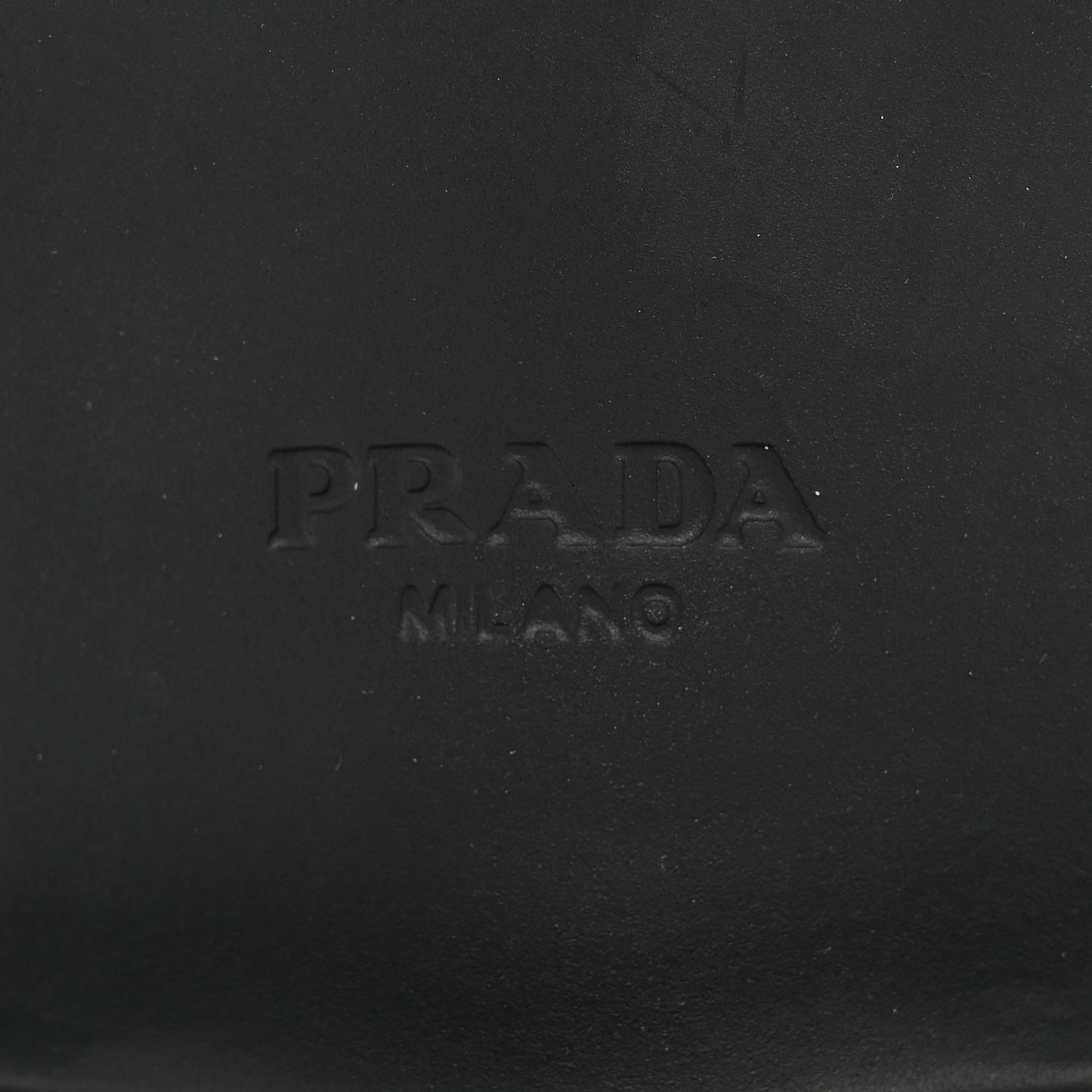 Spazzolato Metal Triangle Logo 50mm Loafers 41 Black
