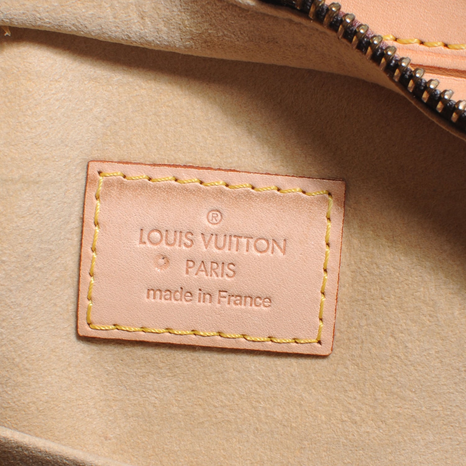 Louis Vuitton Monogram Hudson GM 6 of 7