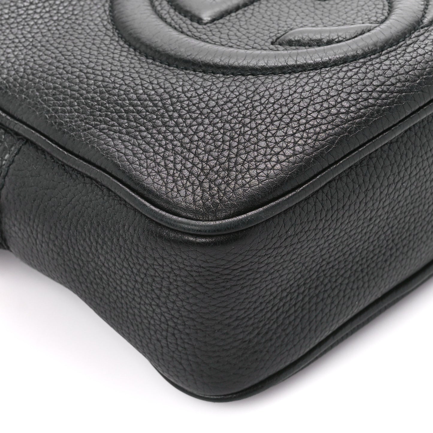 Pebbled Calfskin Small Soho Disco Bag Black