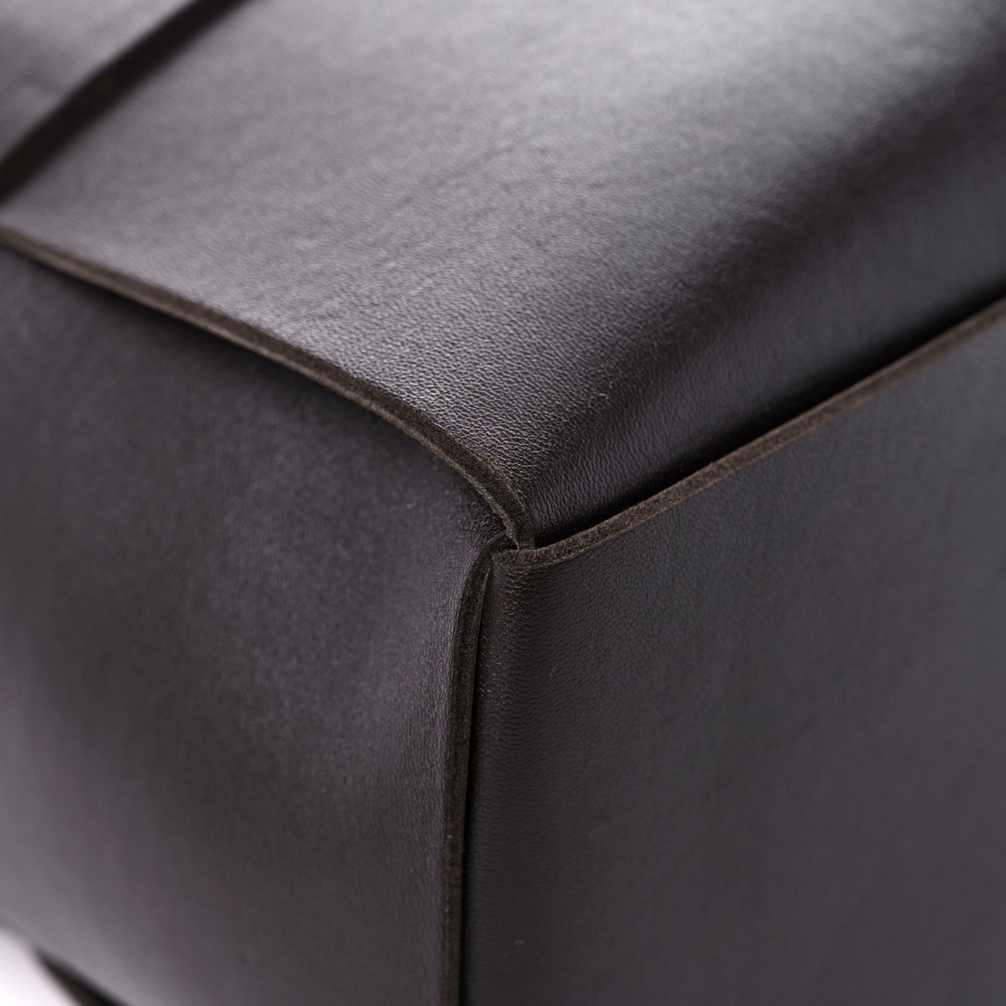 Nappa Maxi Intrecciato Arco Tote Fondant