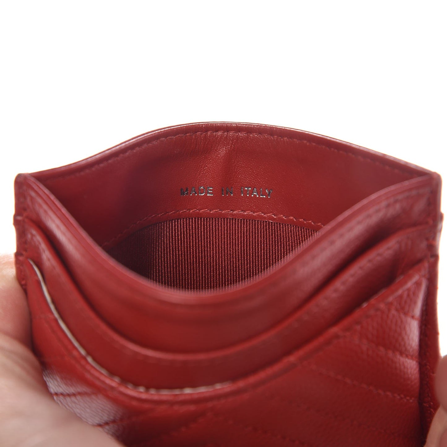Caviar Chevron Quilted Card Holder Red