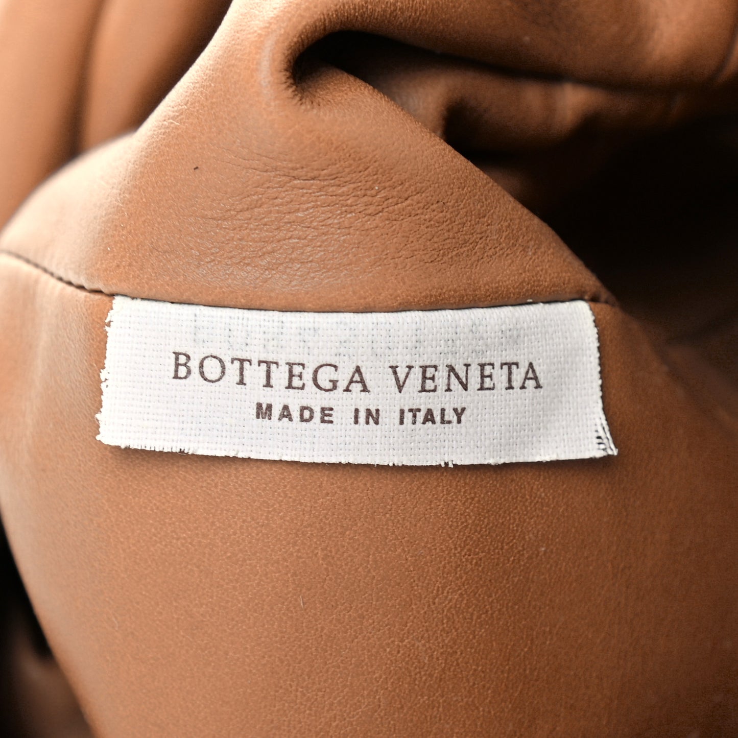 Butter Calfskin The Mini Pouch Cammello