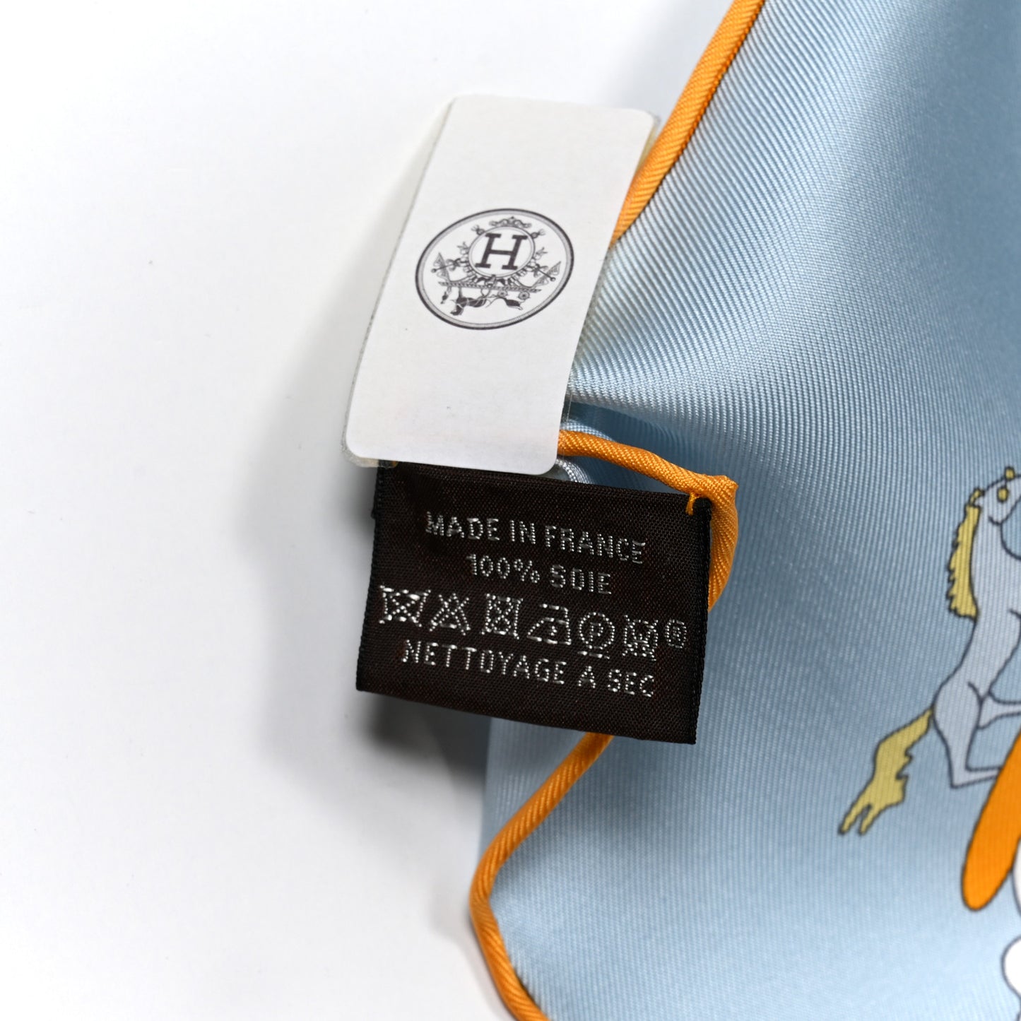 Silk Academia Hippica Scarf 90 Bleu Glacier Sable Bouton d'or