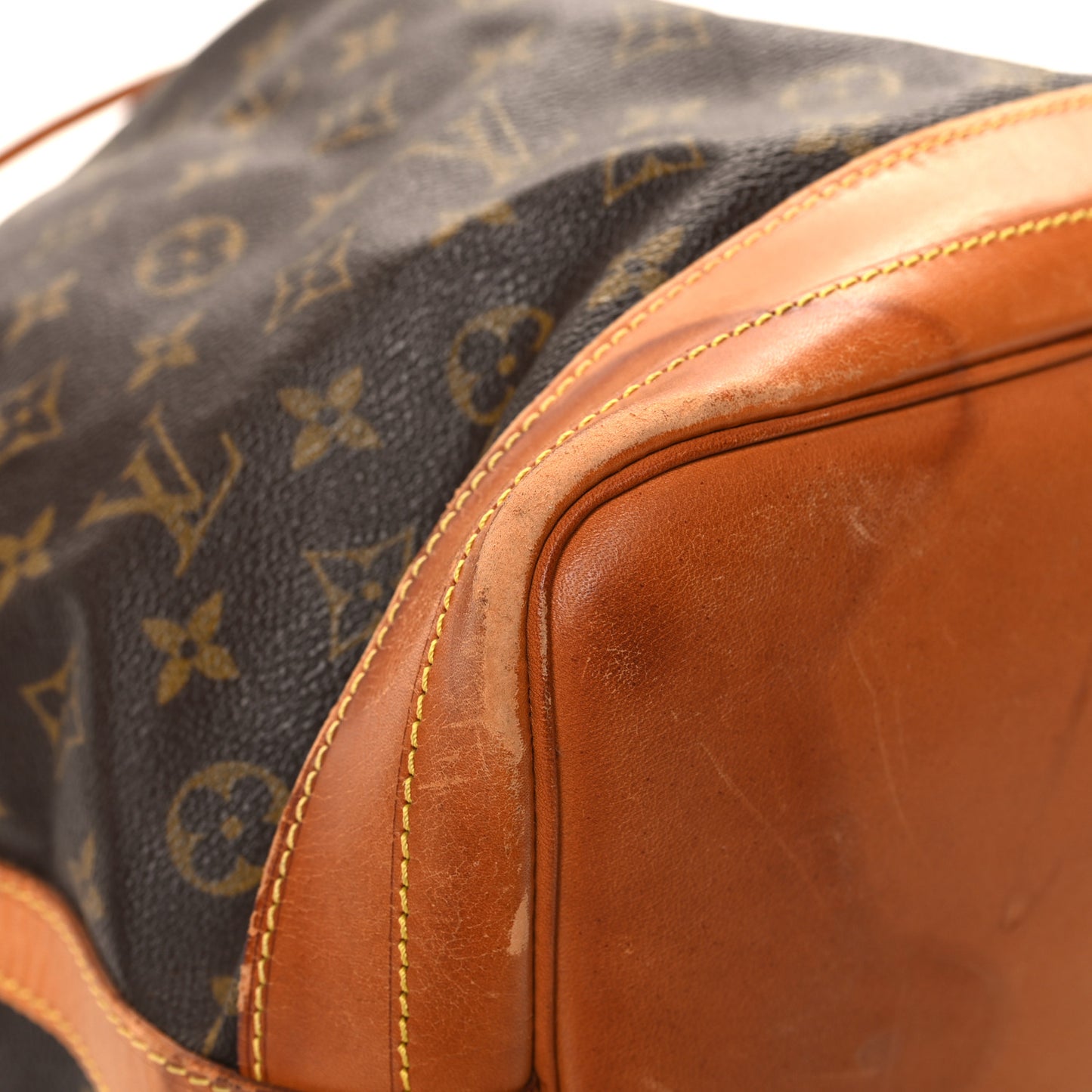 Monogram Noe