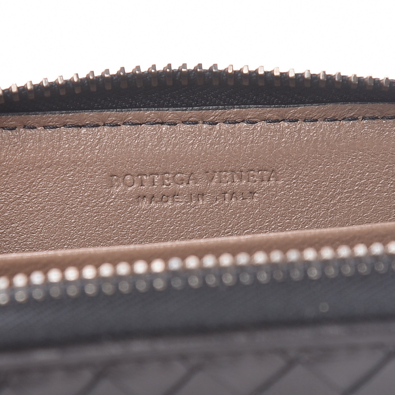 Bottega Veneta Nappa Intrecciato Zip Around Card Holder Black 6 of 8