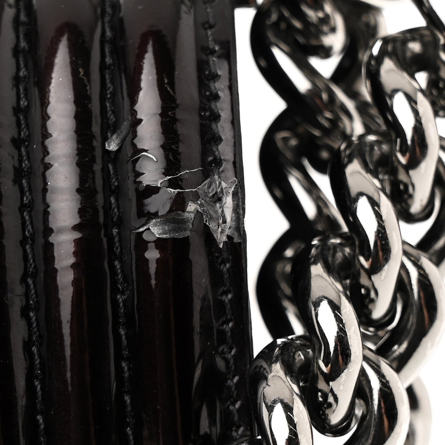 Patent Calfskin Quilted New Medium Boy Flap Black