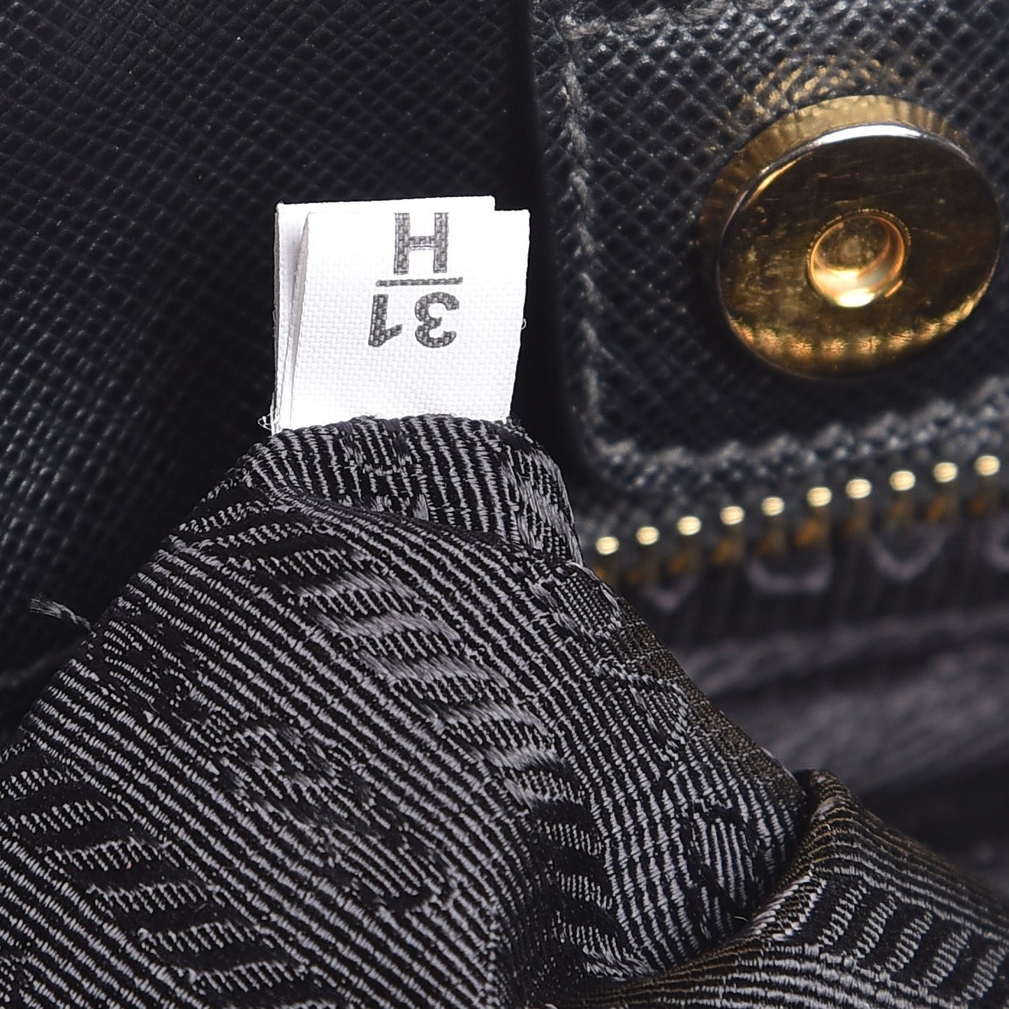 Saffiano Lux Small Parabole Tote Black