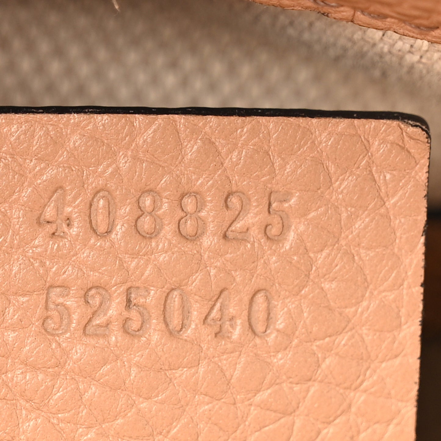 Pebbled Calfskin Large Soho Hobo