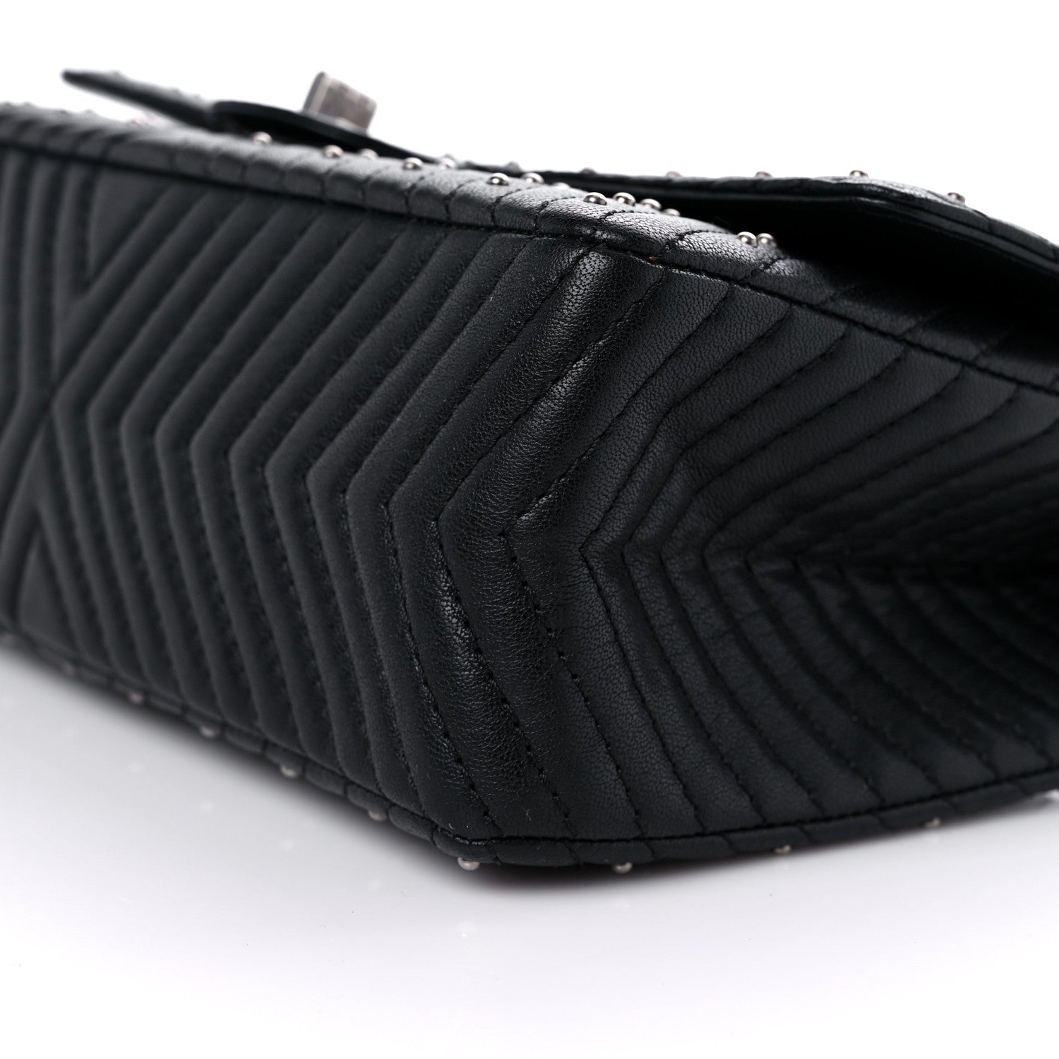 Chanel Sheepskin Chevron Quilted Studded 2.55 Reissue 226 Flap Black 8 of 10