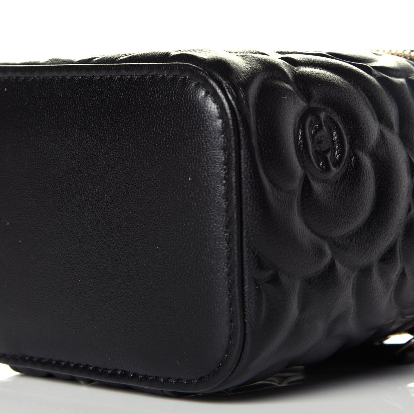 Lambskin Camellia Embossed Mini Vanity Case With Chain Black