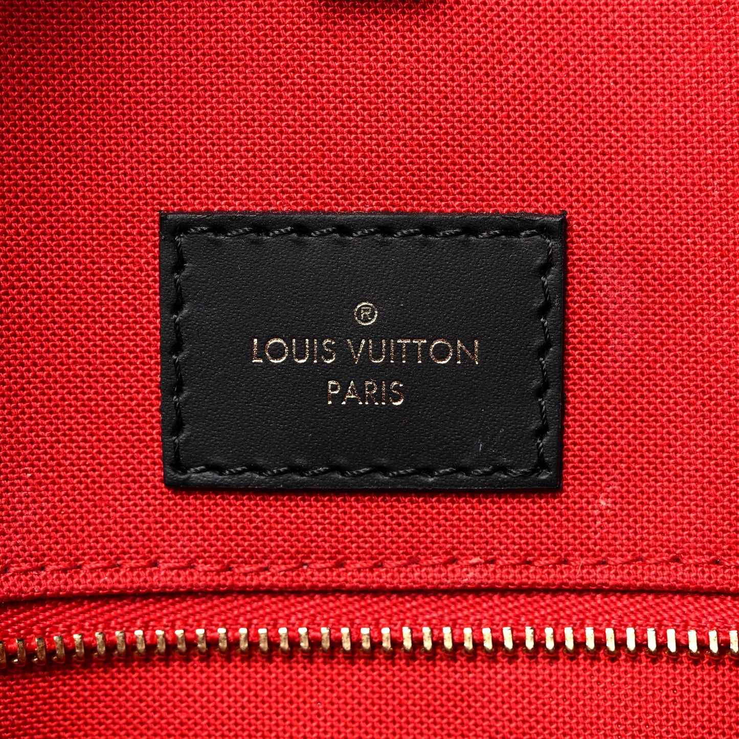 Reverse Monogram Giant Onthego MM