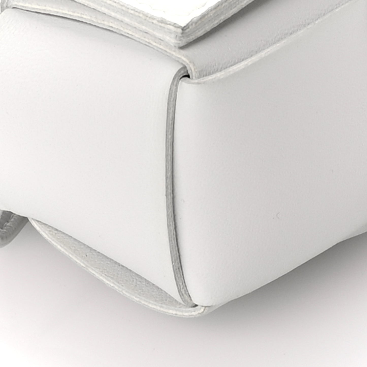 Nappa Maxi Intreccio The Belt Cassette Bag White