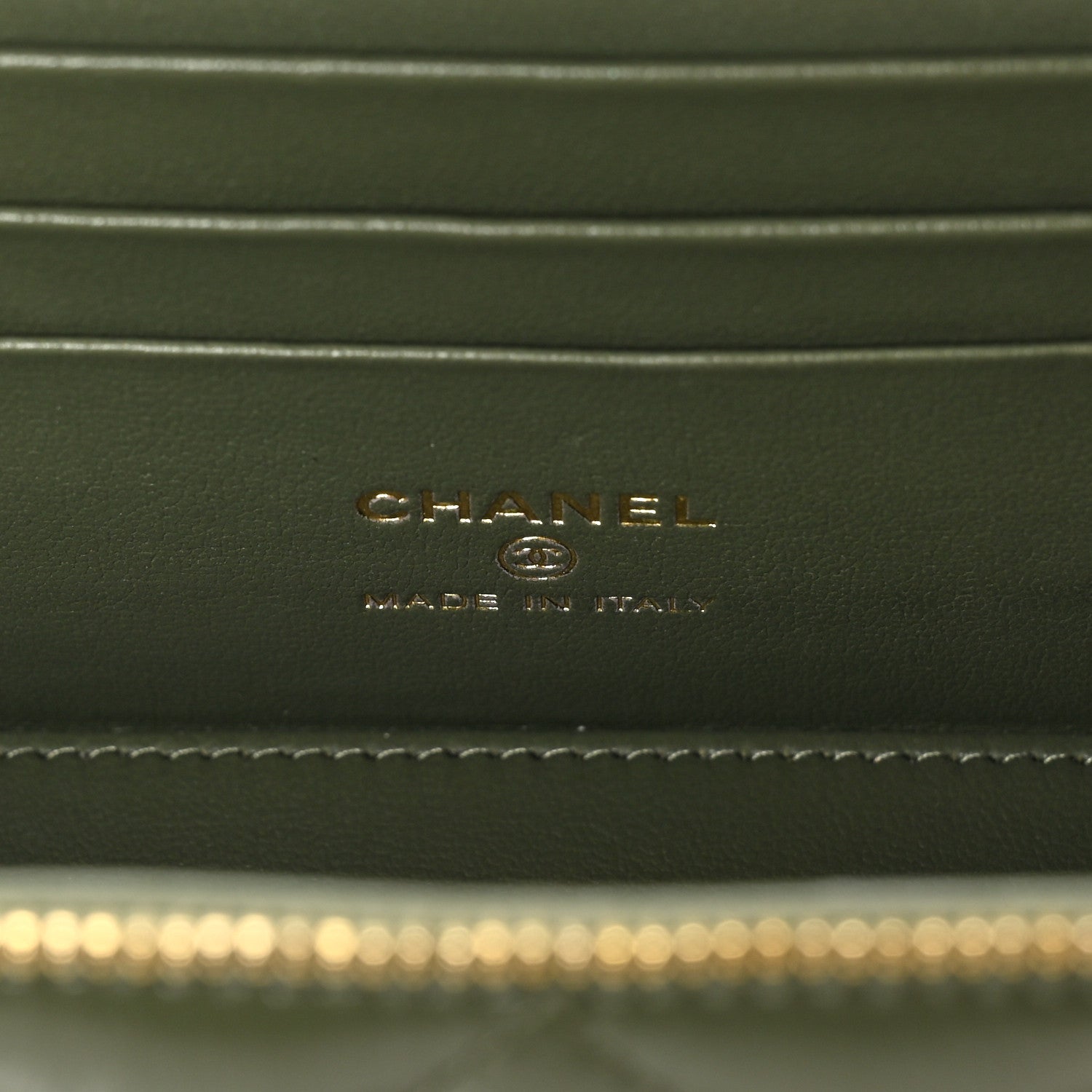 Chanel Shiny Crumpled Calfskin Quilted Pick Me Up Vanity Case Khaki 8 of 11