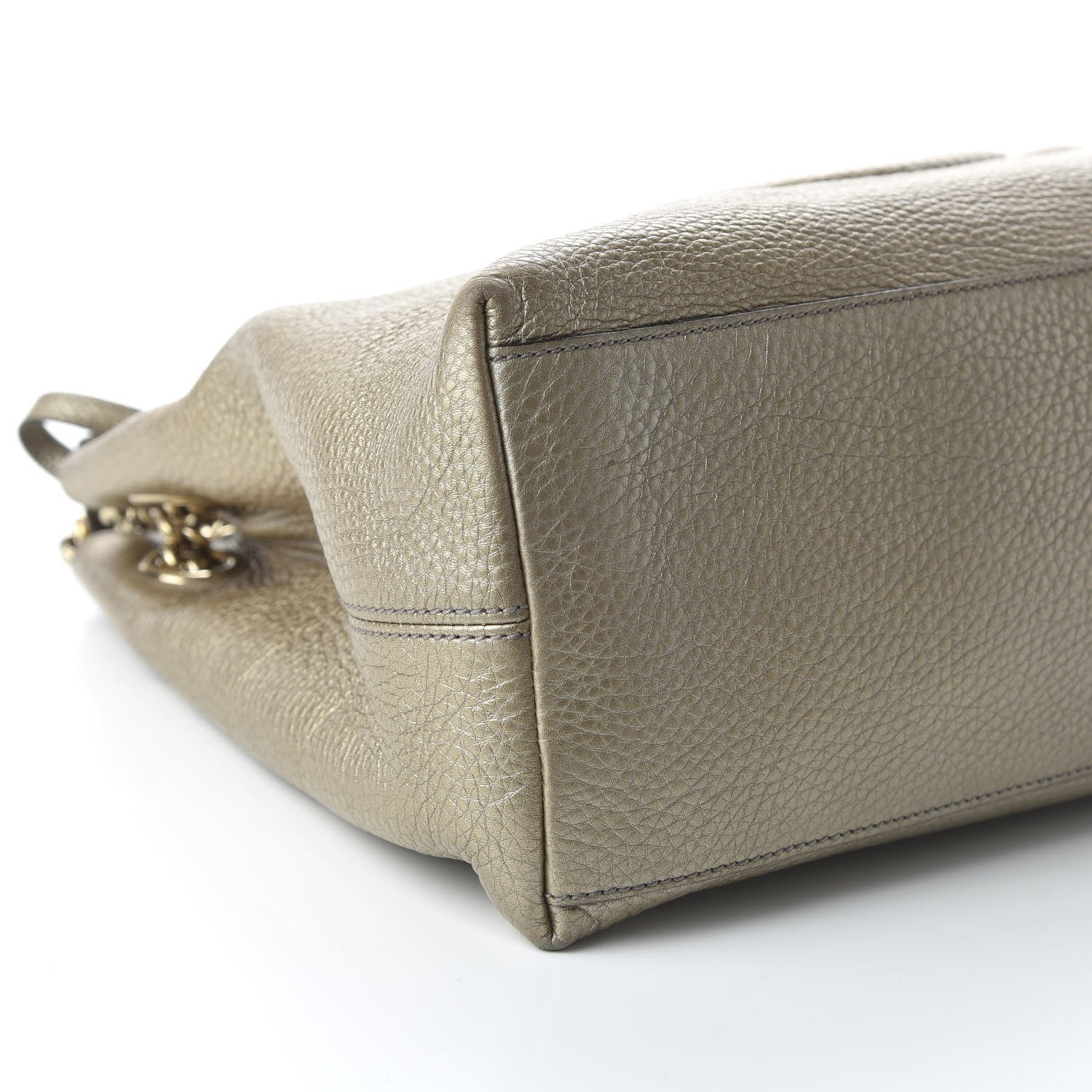 Gucci Metallic Pebbled Calfskin Medium Soho Chain Shoulder Bag Golden Beige 6 of 12
