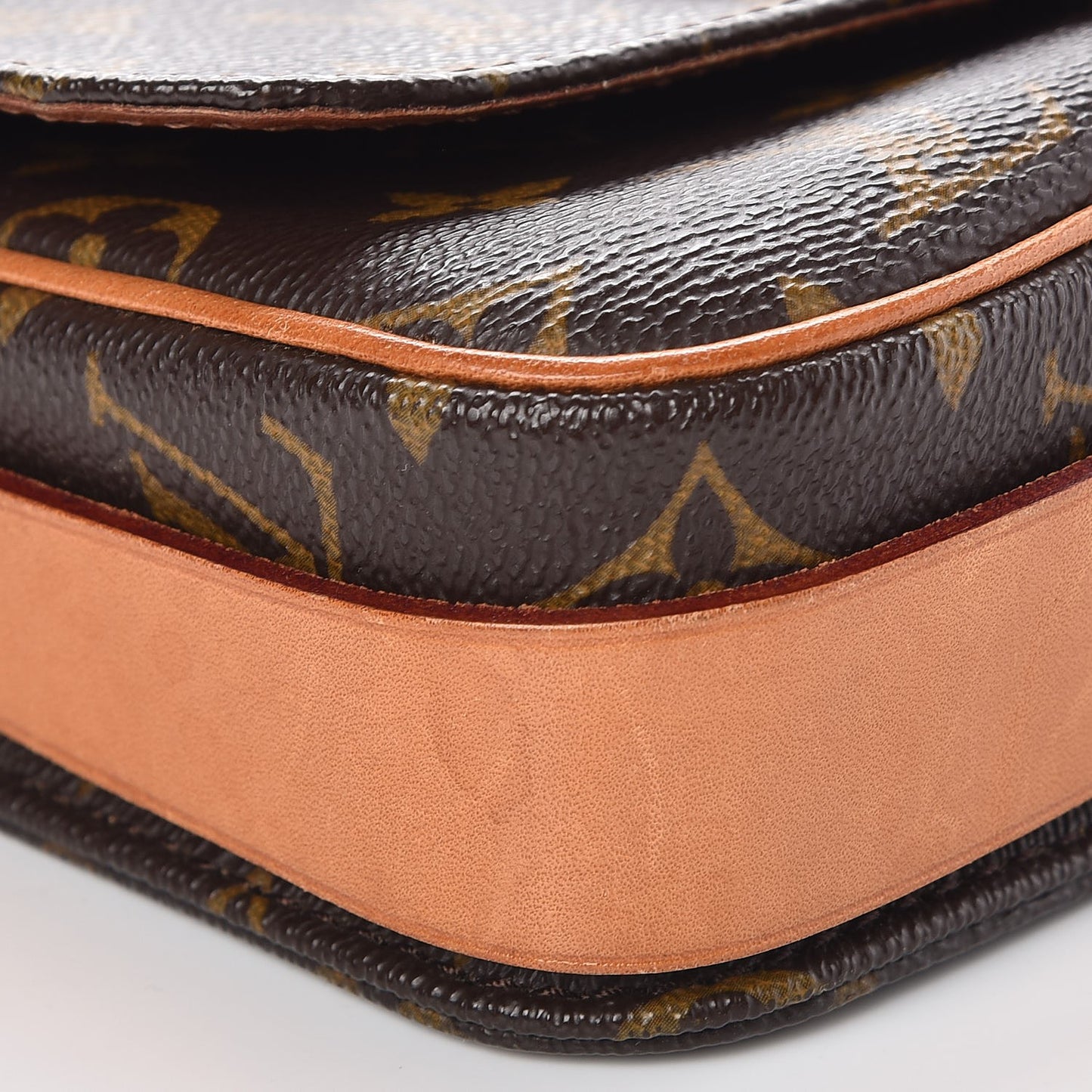 Monogram Cartouchiere 17