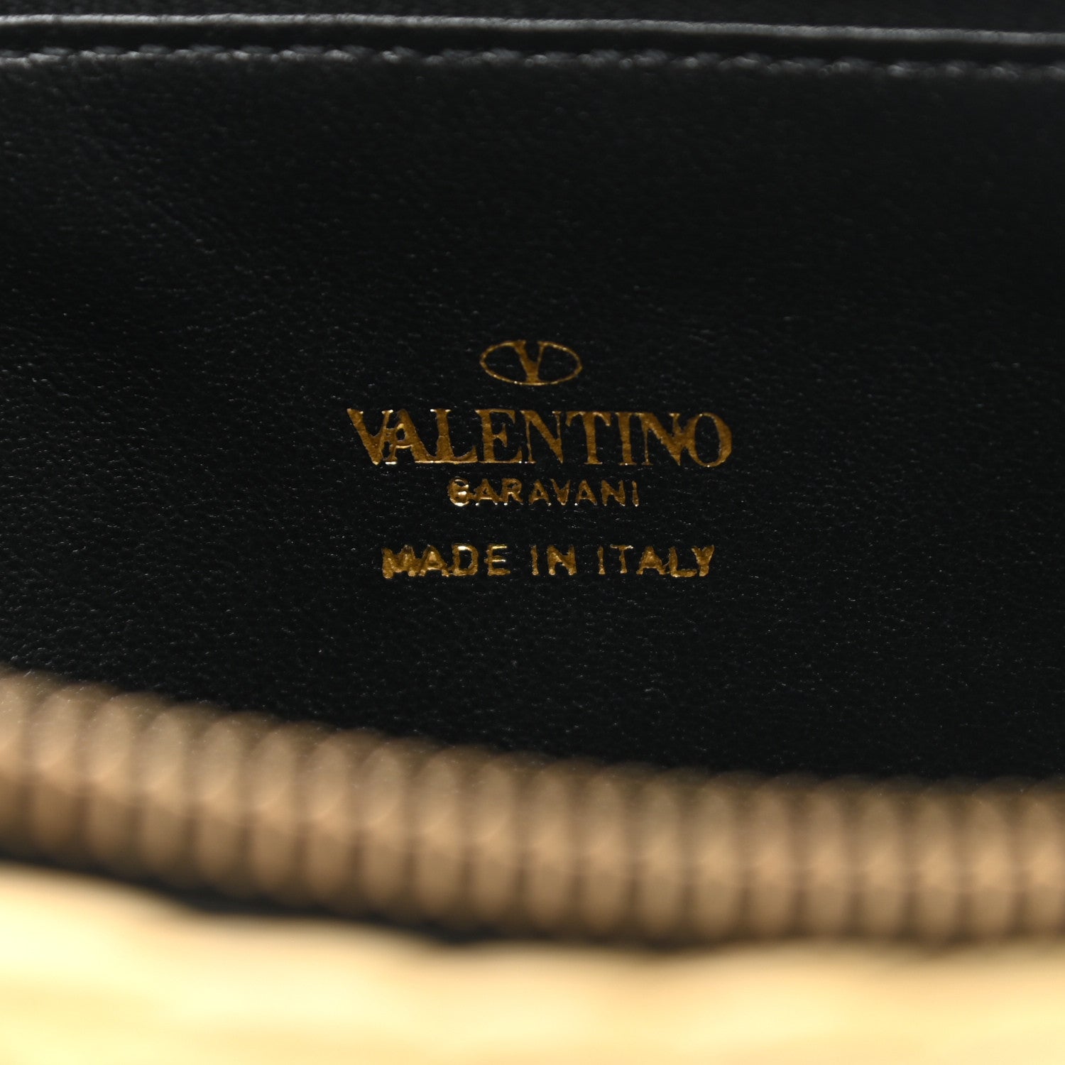 Valentino Garavani Raffia Calfskin Vlogo Zip Pouch Naturale Black 6 of 8