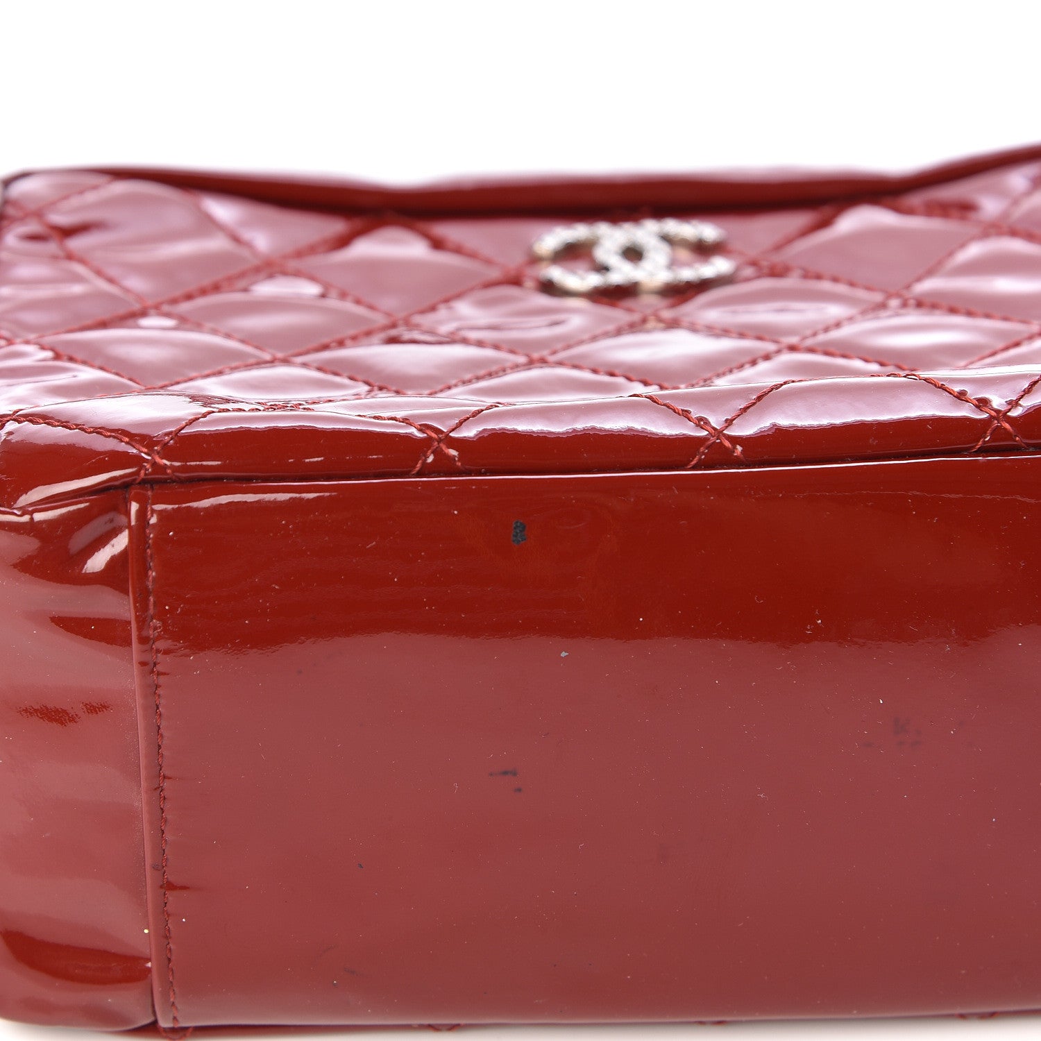 Chanel Patent Quilted Brilliant Cosmetic Case Red 10 of 11
