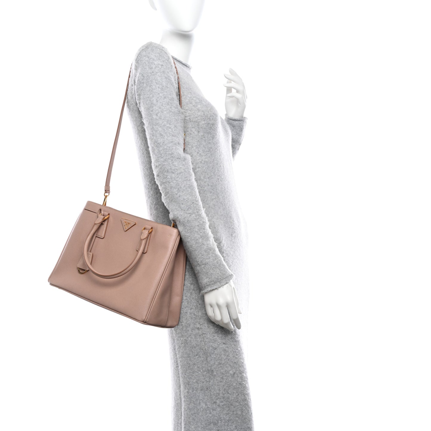 Saffiano Lux Medium Tote Cammeo