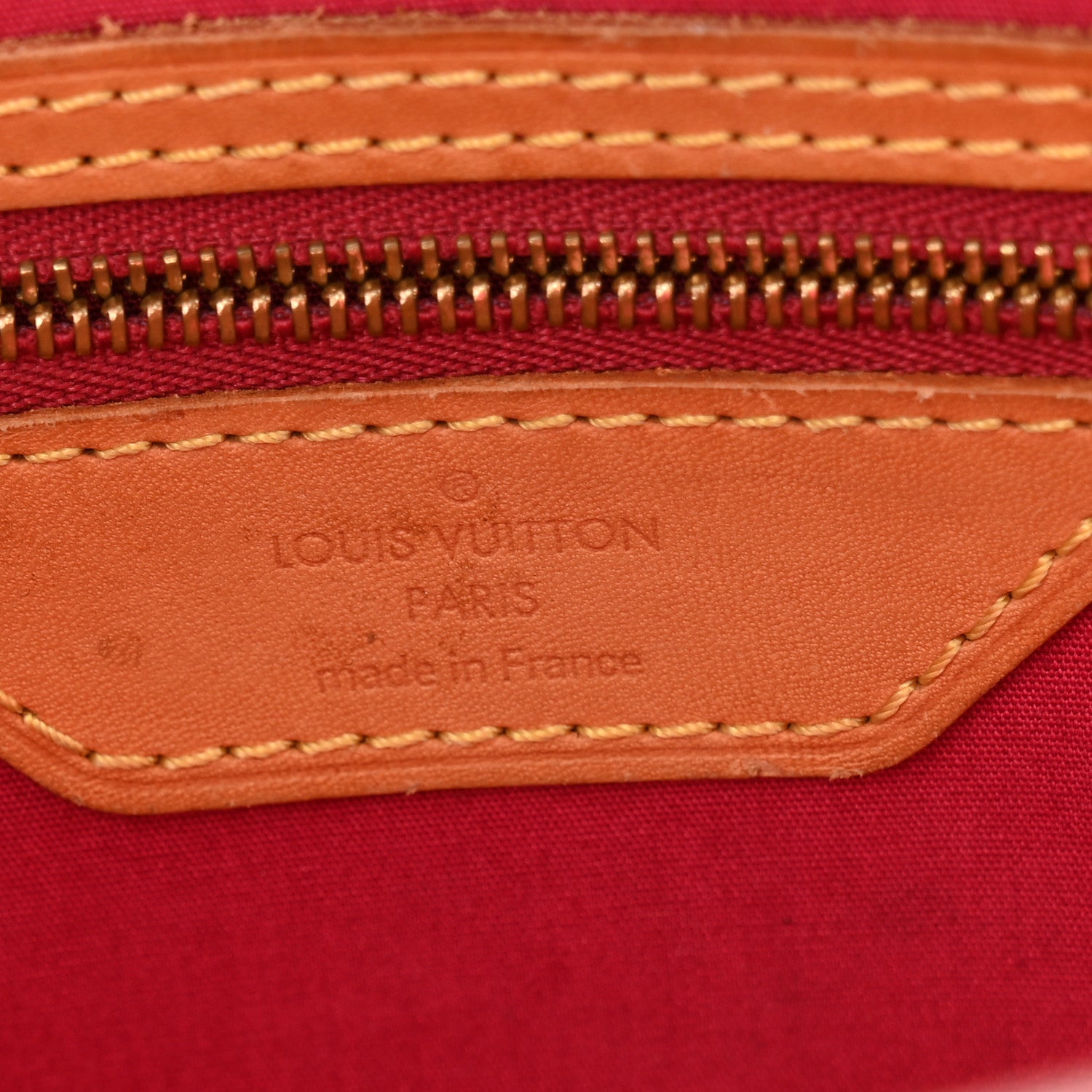 Louis Vuitton Vernis Brea MM Rose Indien 6 of 13