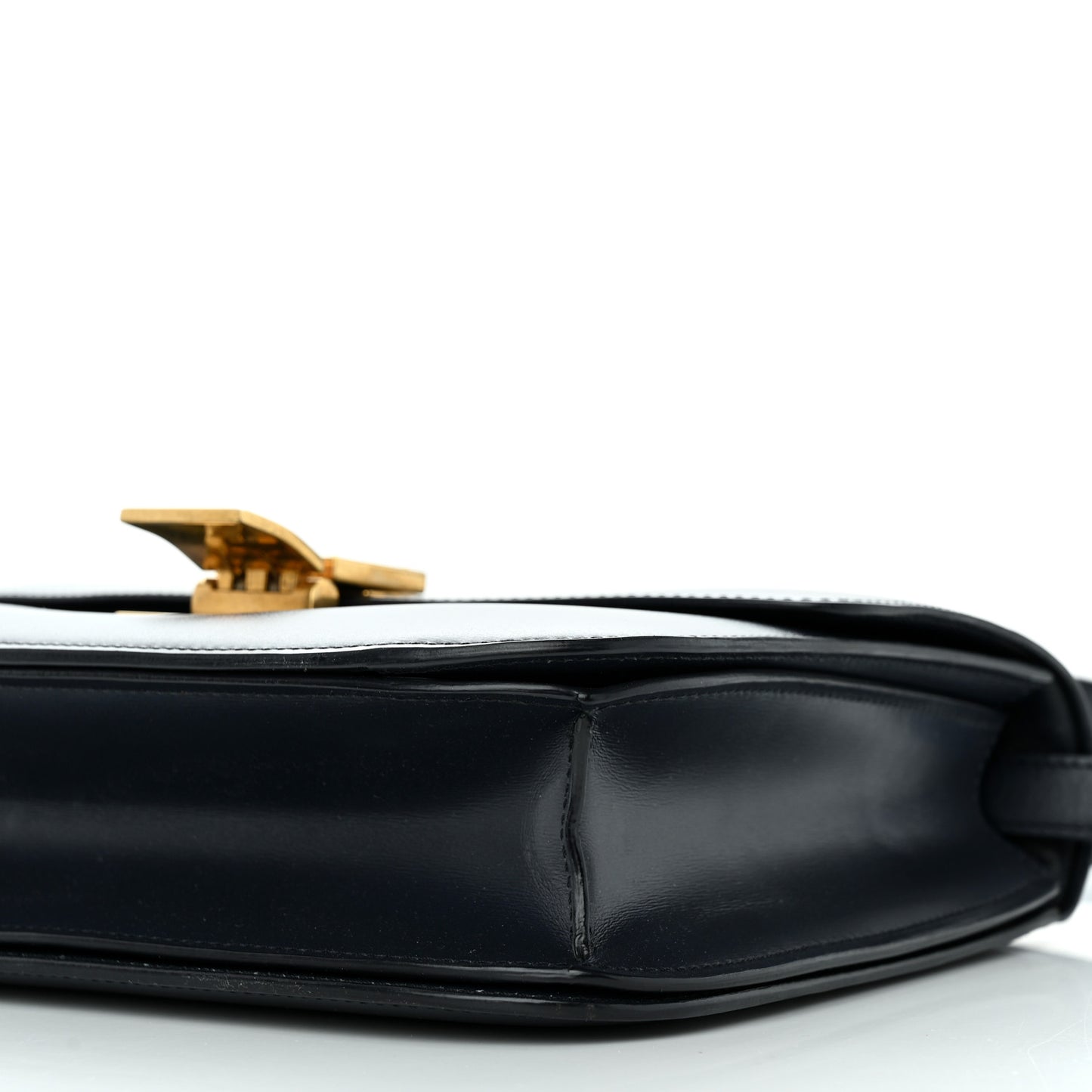 Box Calfskin Medium Classic Box Flap Bag Navy