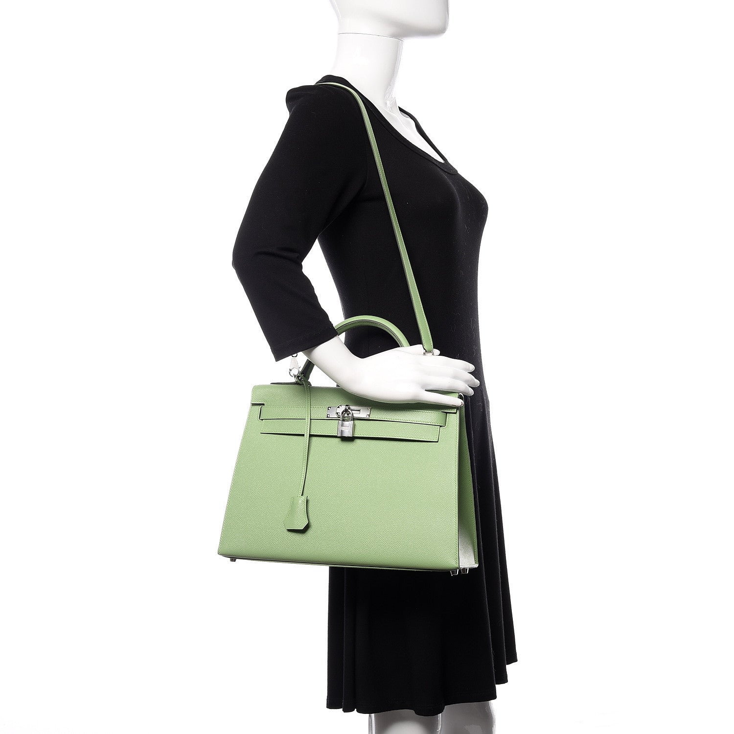 Hermes Epsom Kelly Sellier 32 Vert Criquet 2 of 40