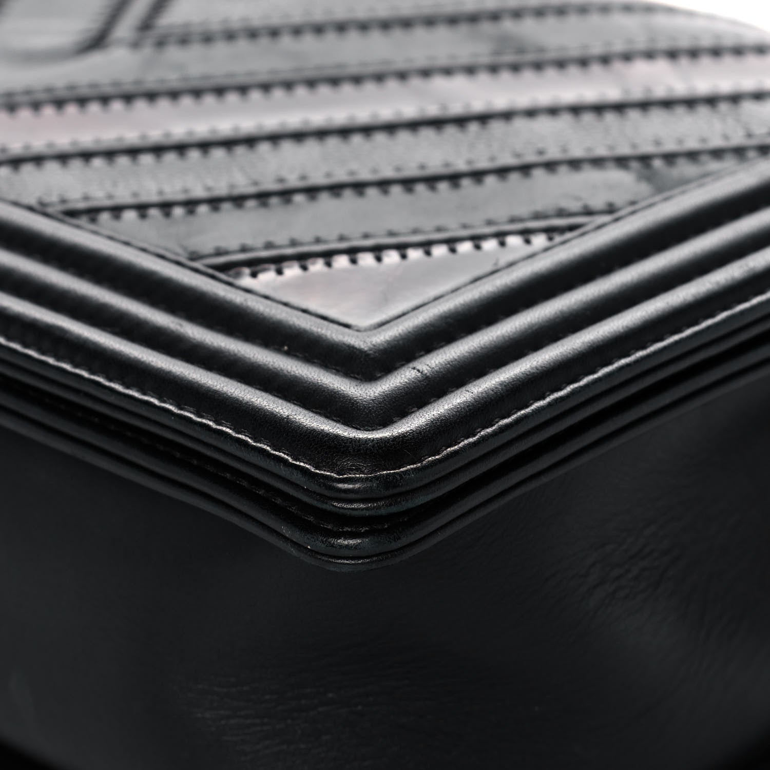 Chanel Calfskin Caviar Suede Chevron New Medium Boy Flap Black 10 of 17
