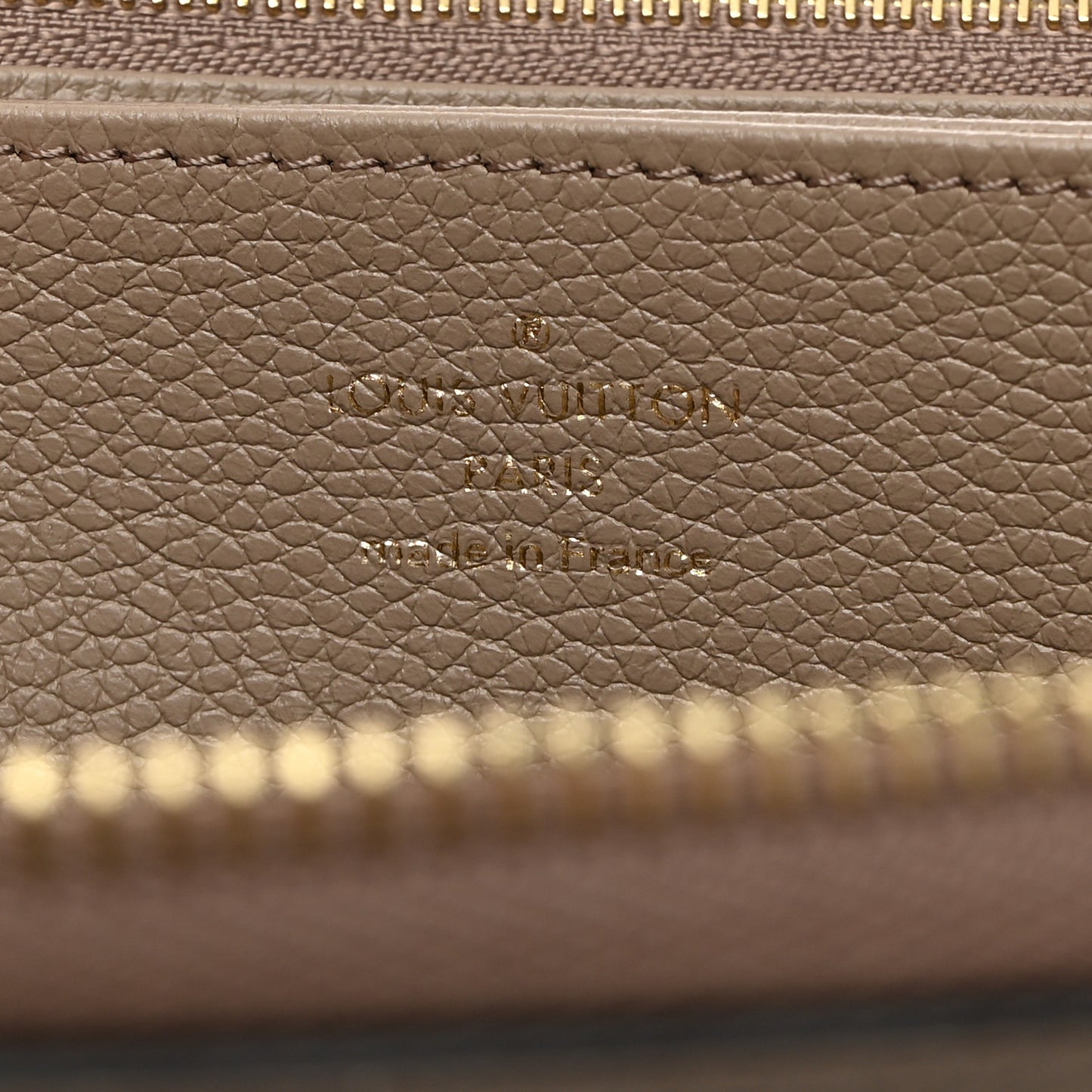 Empreinte Monogram Giant Zippy Wallet Tourterelle Creme