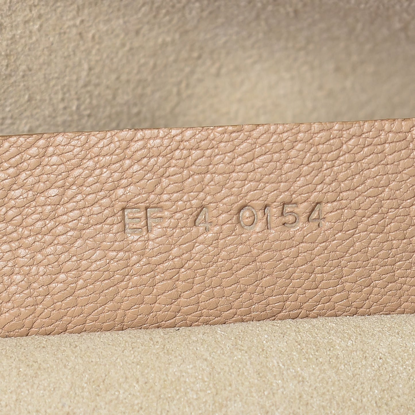 Sugar Goatskin Medium Chain Animation Lucrezia Beige