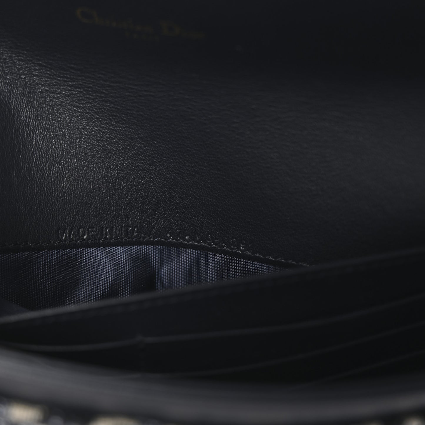 Oblique Saddle Chain Long Wallet Blue