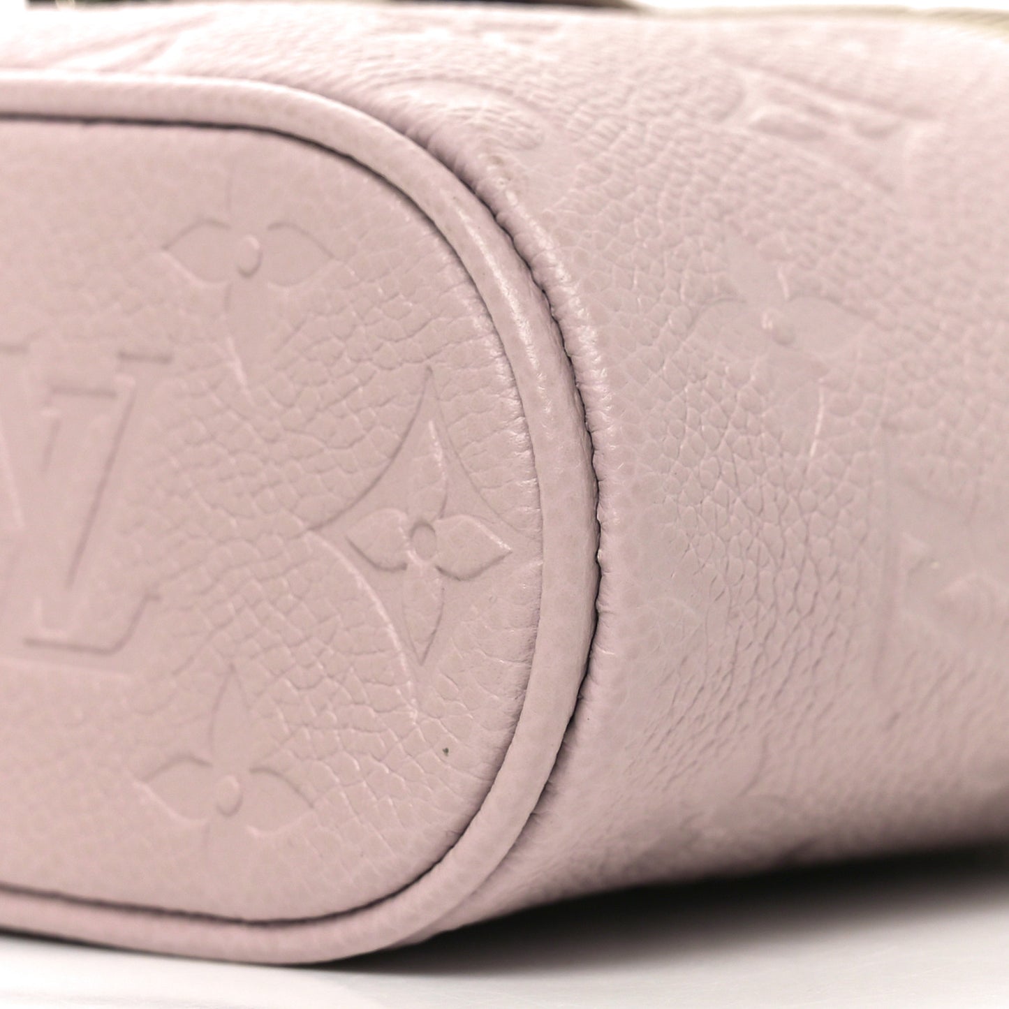 Empreinte Monogram Vanity Chain Pouch Brume