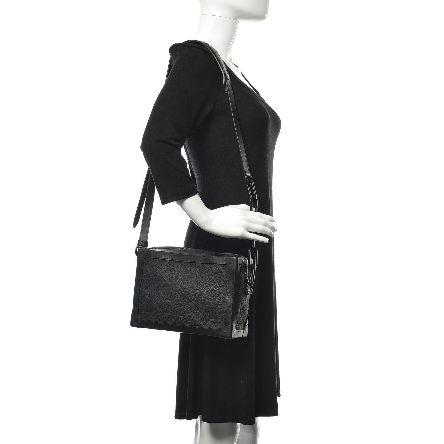 Louis Vuitton Taurillon Monogram Soft Trunk Black 2 of 11