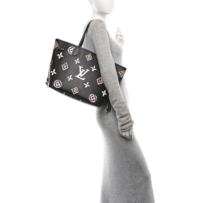 Louis Vuitton Monogram Giant Wild at Heart Neverfull MM Black 2 of 11