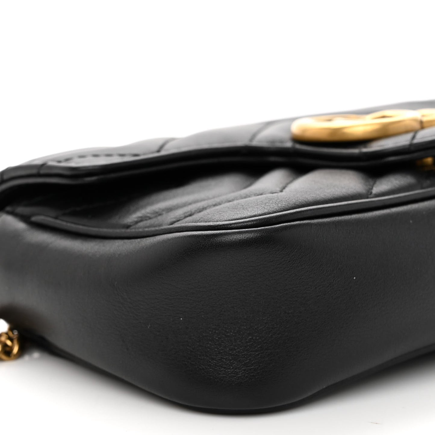 Calfskin Matelasse Super Mini GG Marmont Shoulder Bag Black