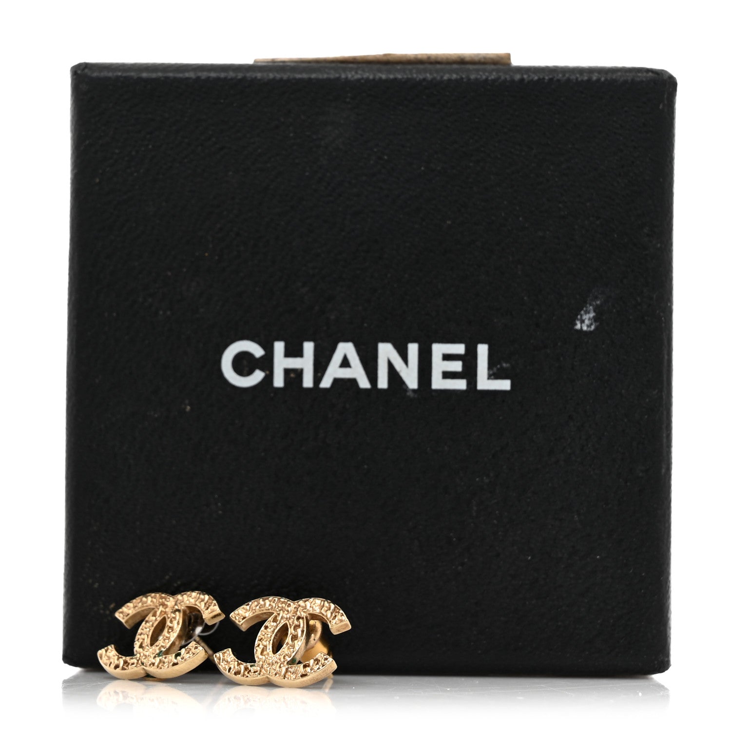 Chanel Metal Textured CC Earrings Gold 6 of 6