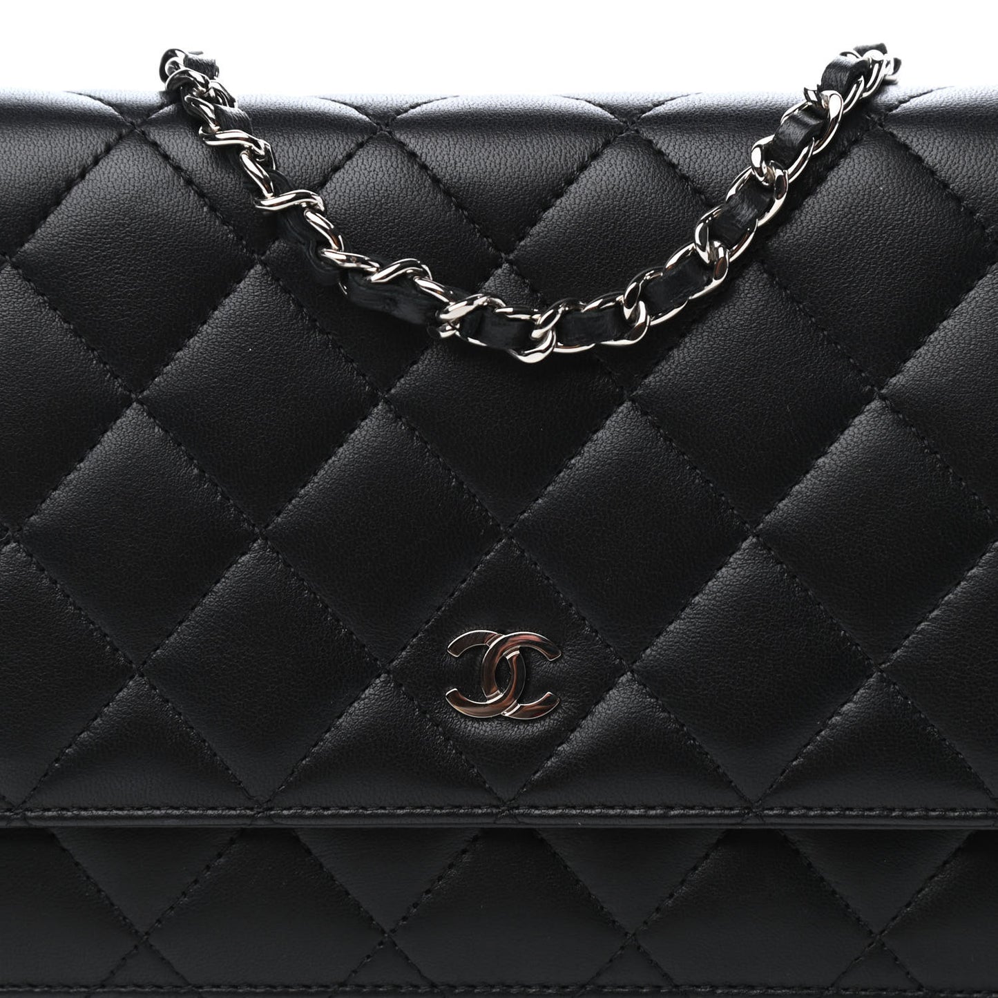 Lambskin Quilted Wallet On Chain WOC Black