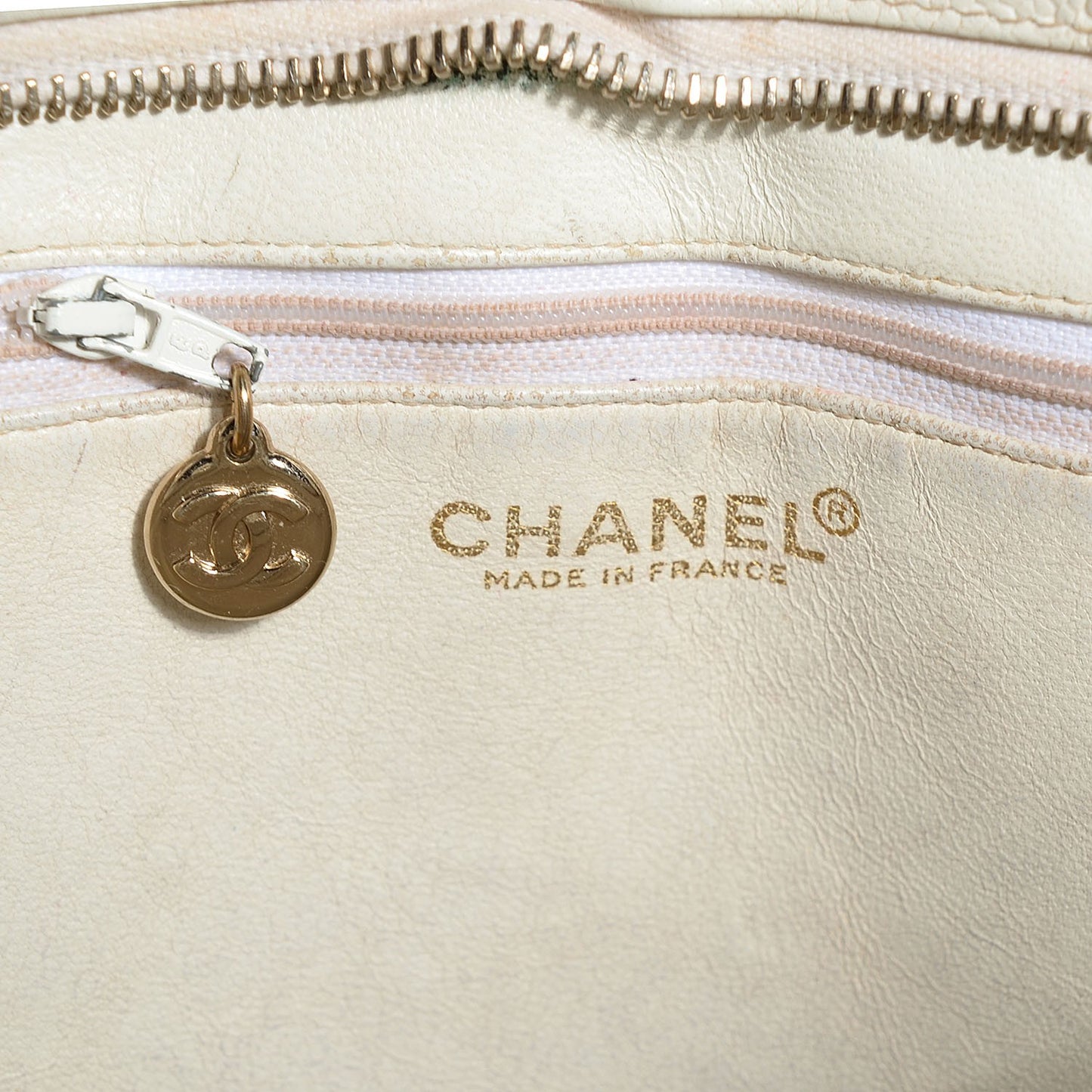 Caviar Quilted Medallion Tote White