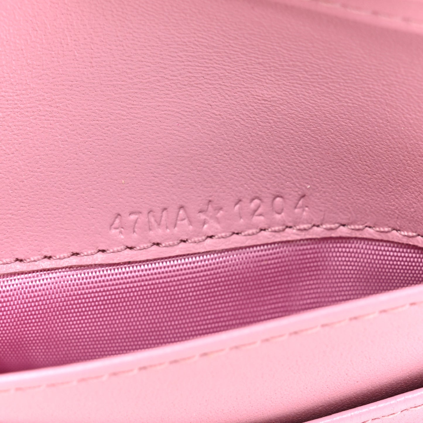 Lambskin Cannage Jolie Dahlia Wallet Cherry Blossom Pink