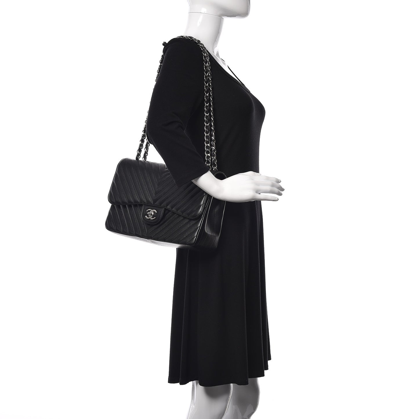 Caviar Chevron Quilted Jumbo Double Flap Black