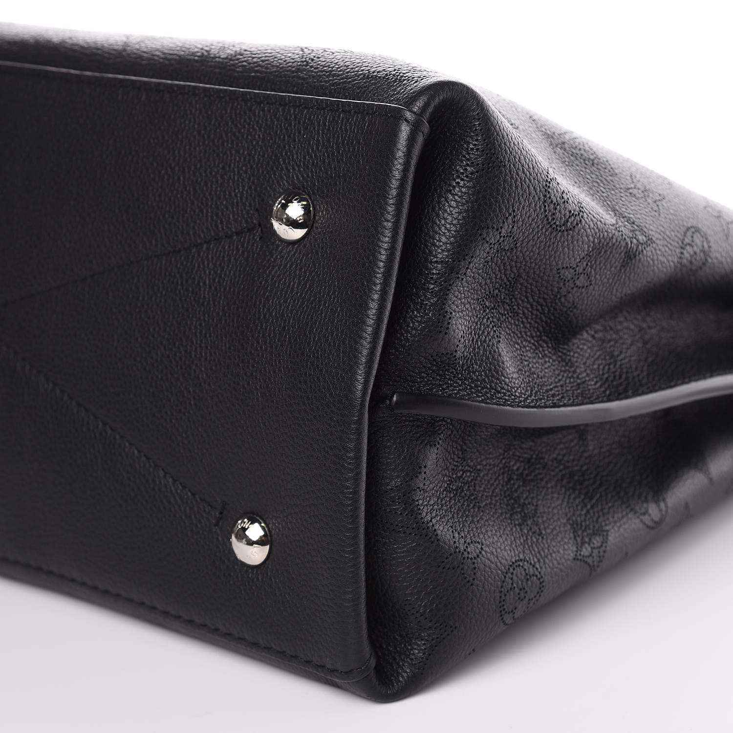 Louis Vuitton Mahina Carmel Hobo Black 8 of 10