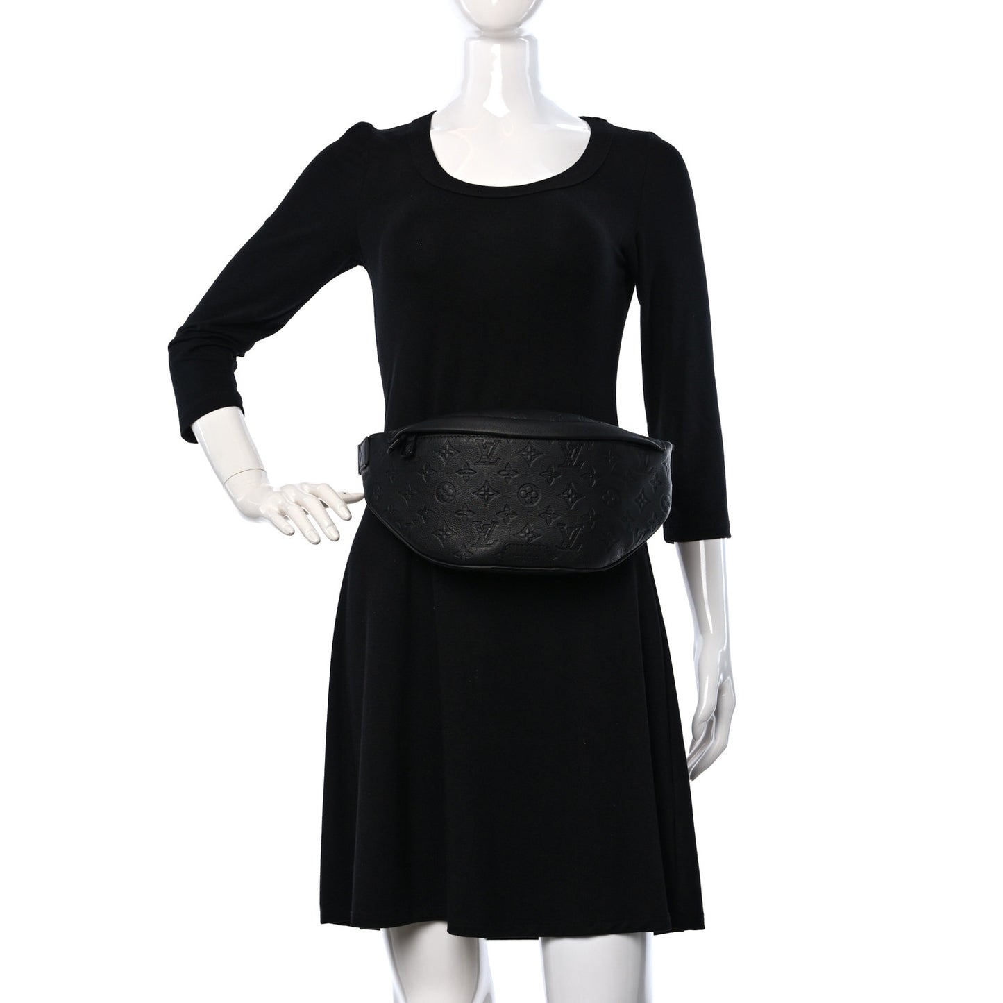 Calfskin Monogram Shadow Discovery Bumbag Black